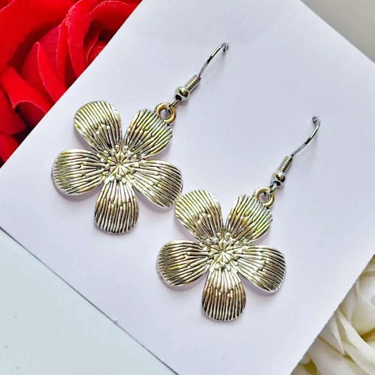 Whispering Charms Earring - Saajha Fashion